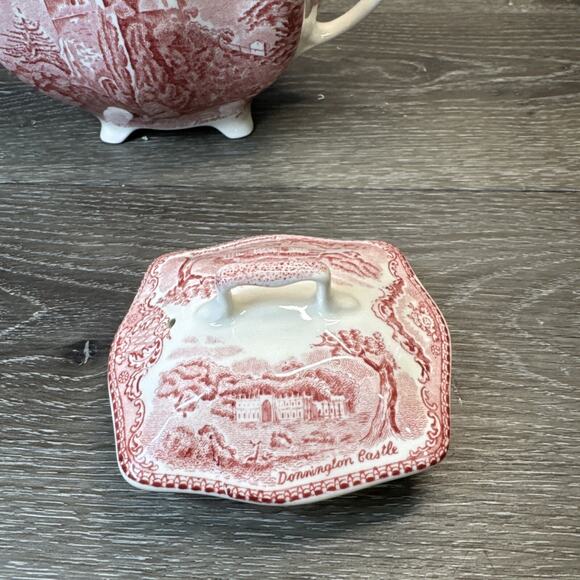 Vintage Johnson Brothers Old Britain Castles footed teapot 5.5” Tall 32 fl oz - Picture 7 of 9